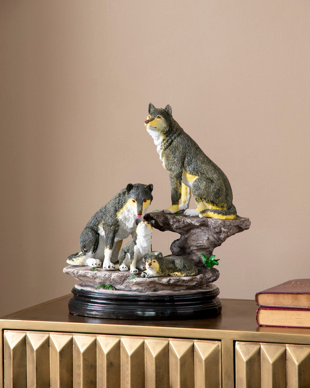 'Wild Bonds' Decorative Wolf Family Figurine