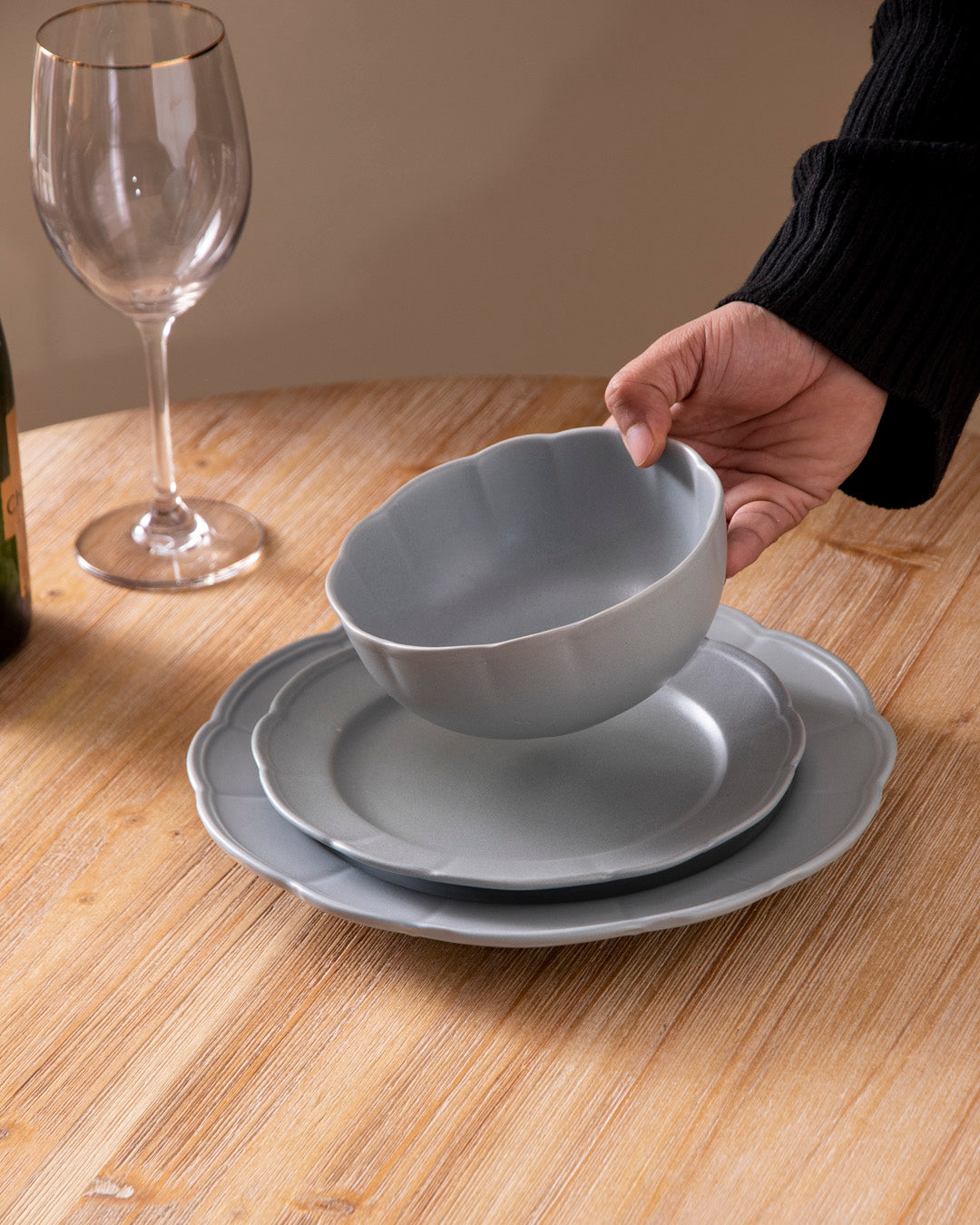 Scalloped Edge Ceramic Bowl