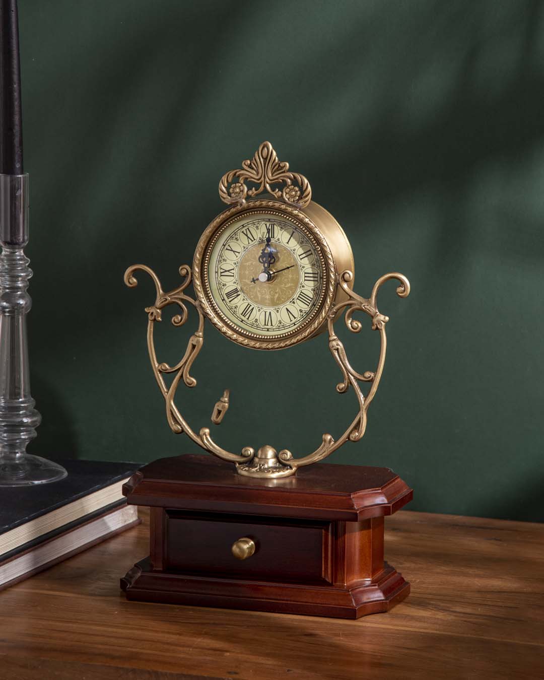 Vintage Mantle Table Top Clock