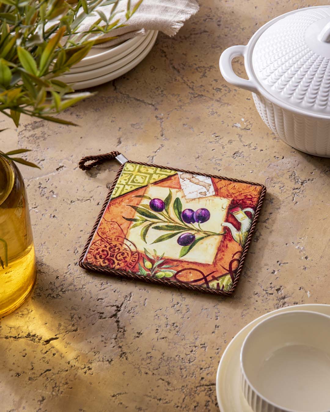 'Bountiful Berries' Wall Hanging Trivet