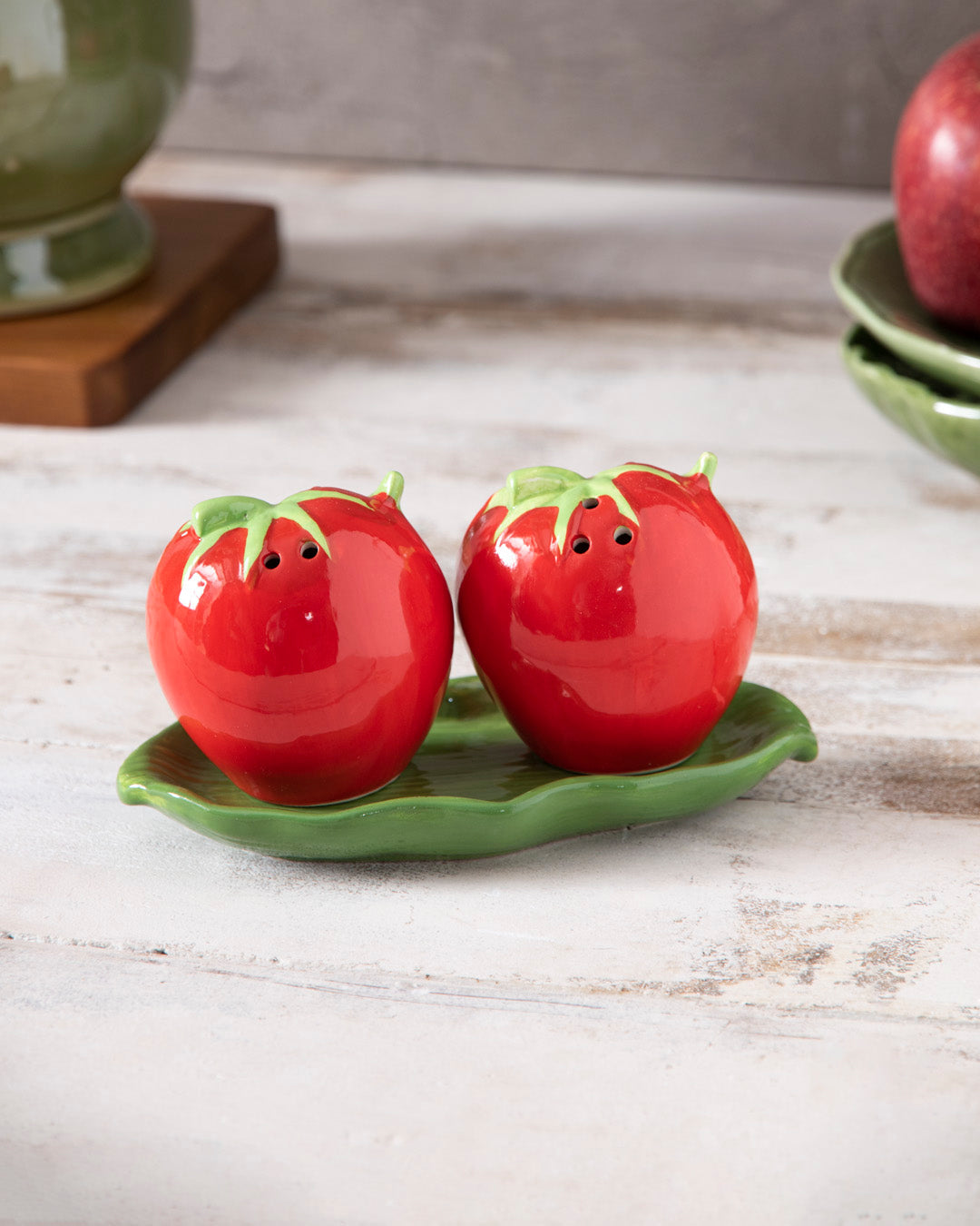 Tomato Salt & Pepper Shaker Set