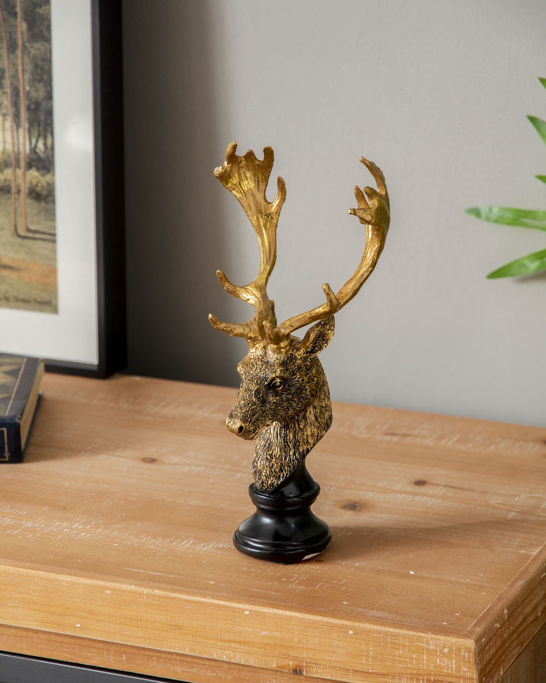 Regal Stag Head Sculpture