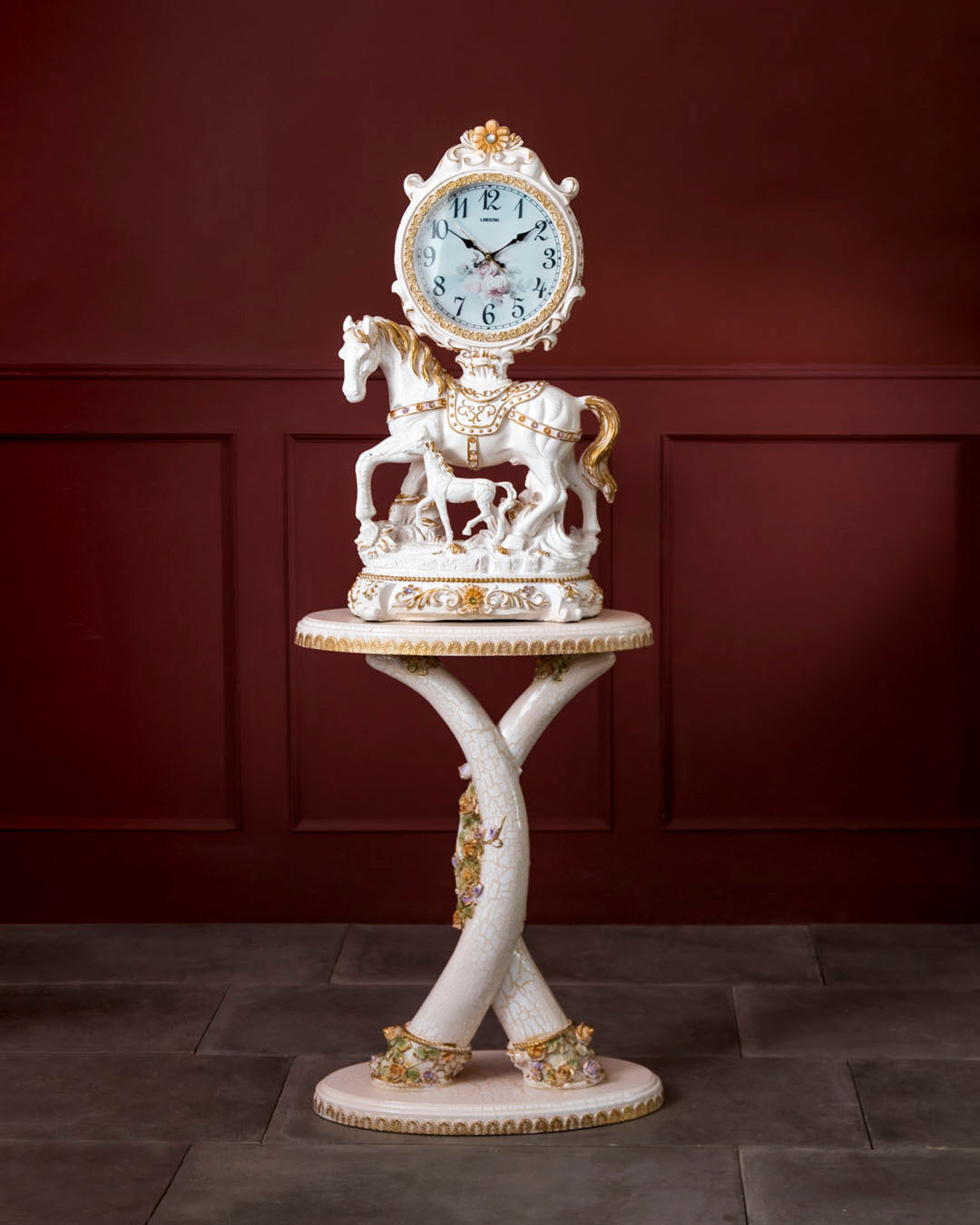 Majestic Horse Themed Clock With Decorative Stand