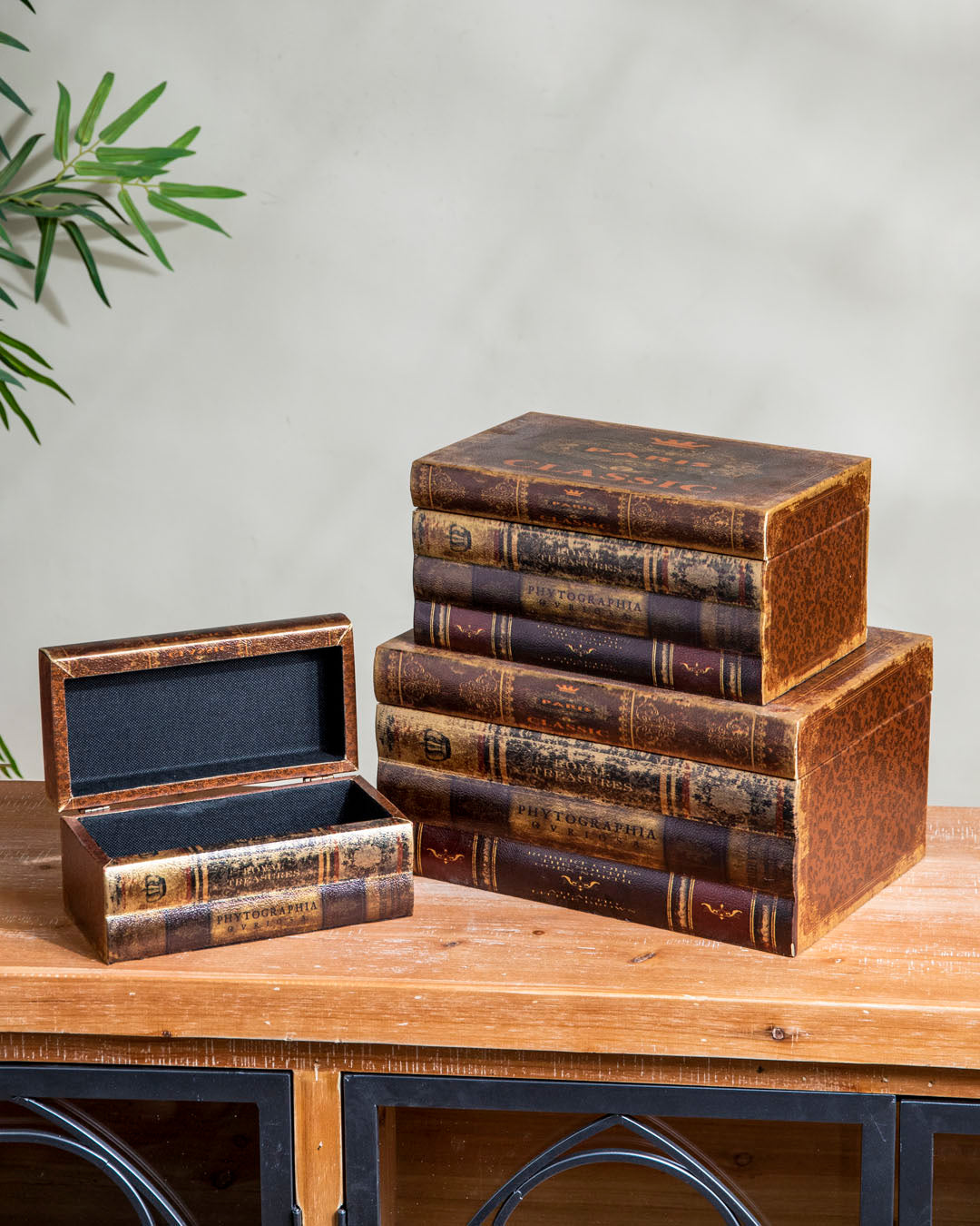 'Old World Book' Vintage Treasure Chest - Set of 3