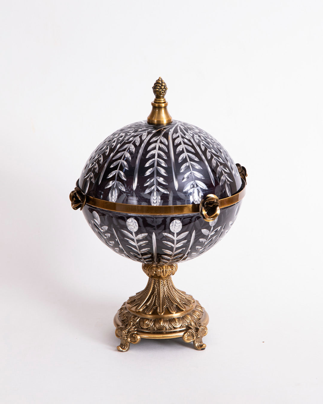 Antique Style Globe Decorative Lidded Vase