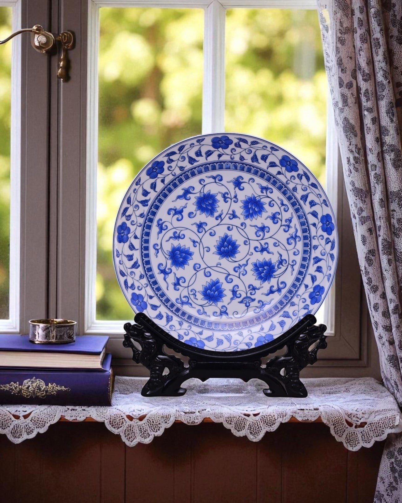 Azure Blossom Harmony Decorative Plate - 26 cm