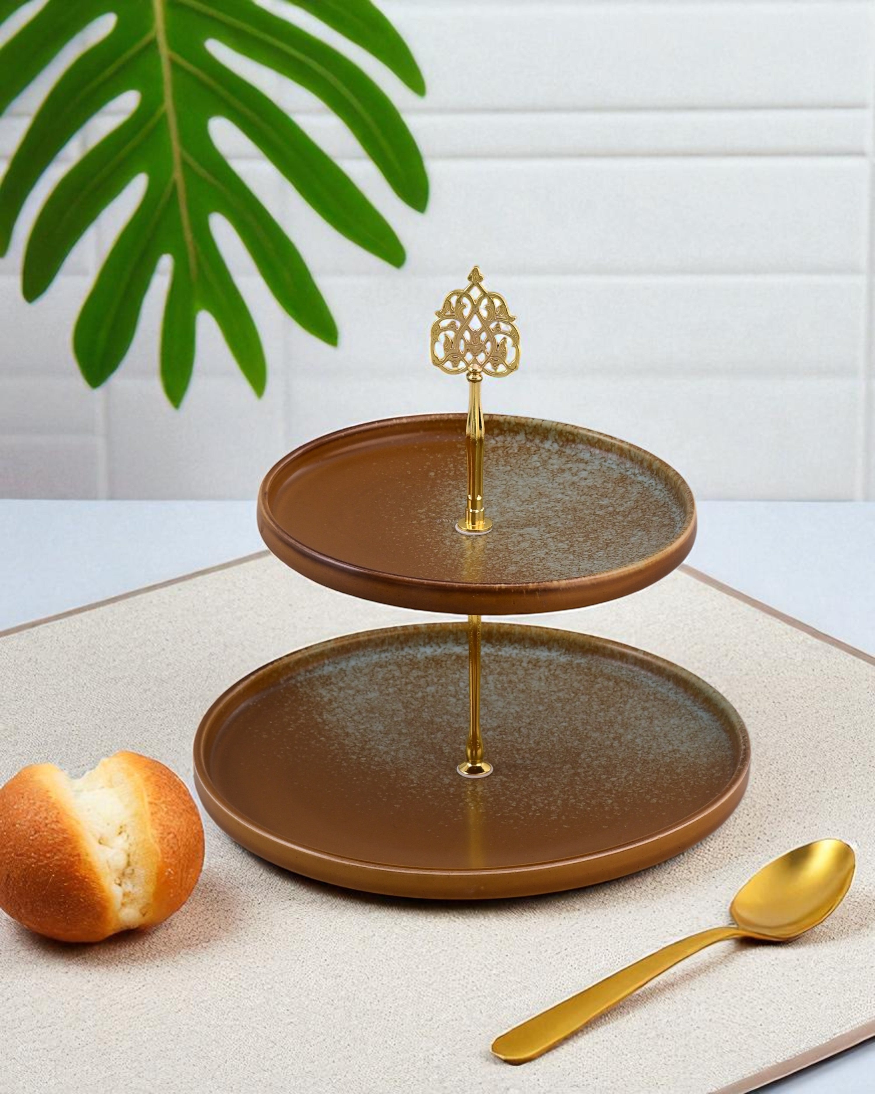 Desert Dune 2-Tier Cake Stand