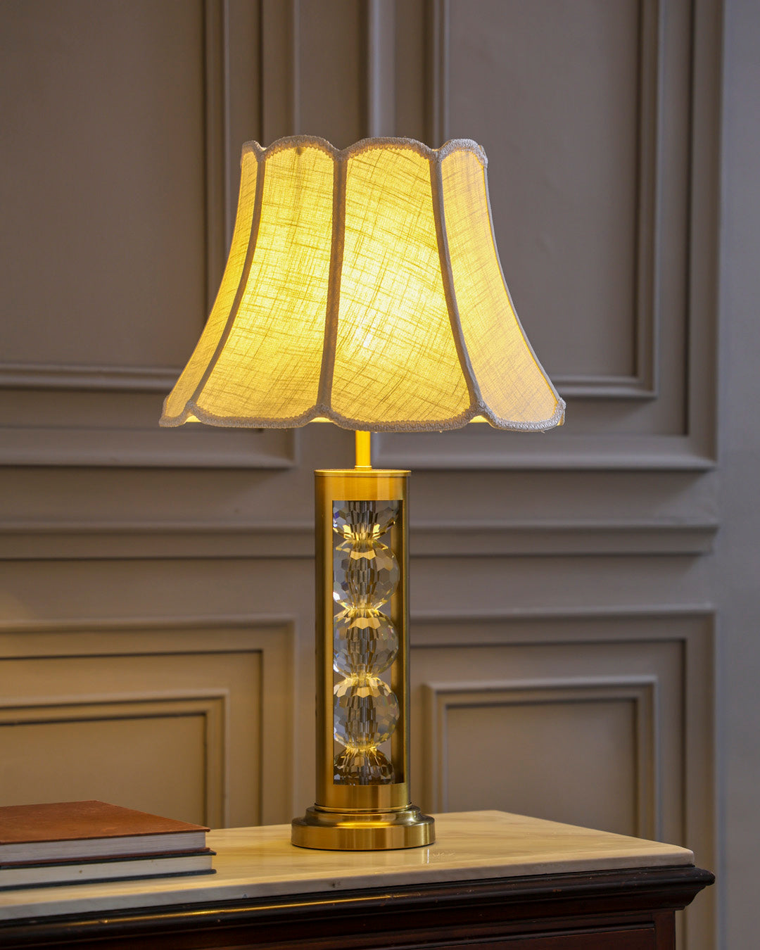 'Exquisite Lighting' Crystal Table Lamp