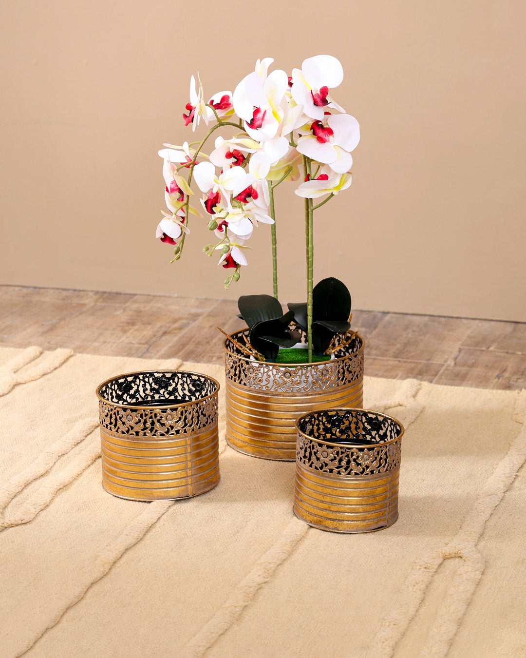 Antique Floral Rim Planter - Set Of 3