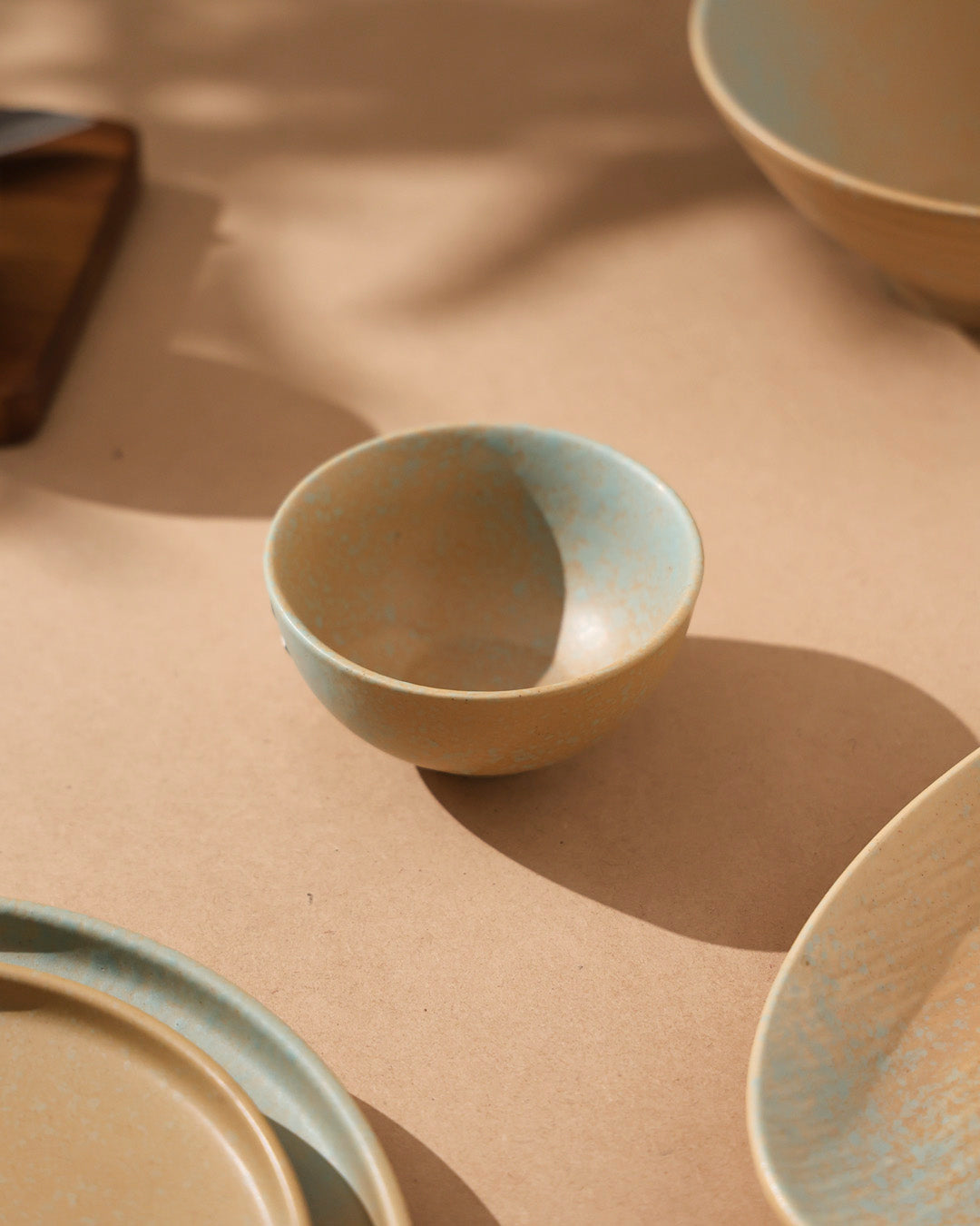 Golden Drift Matte Bowl