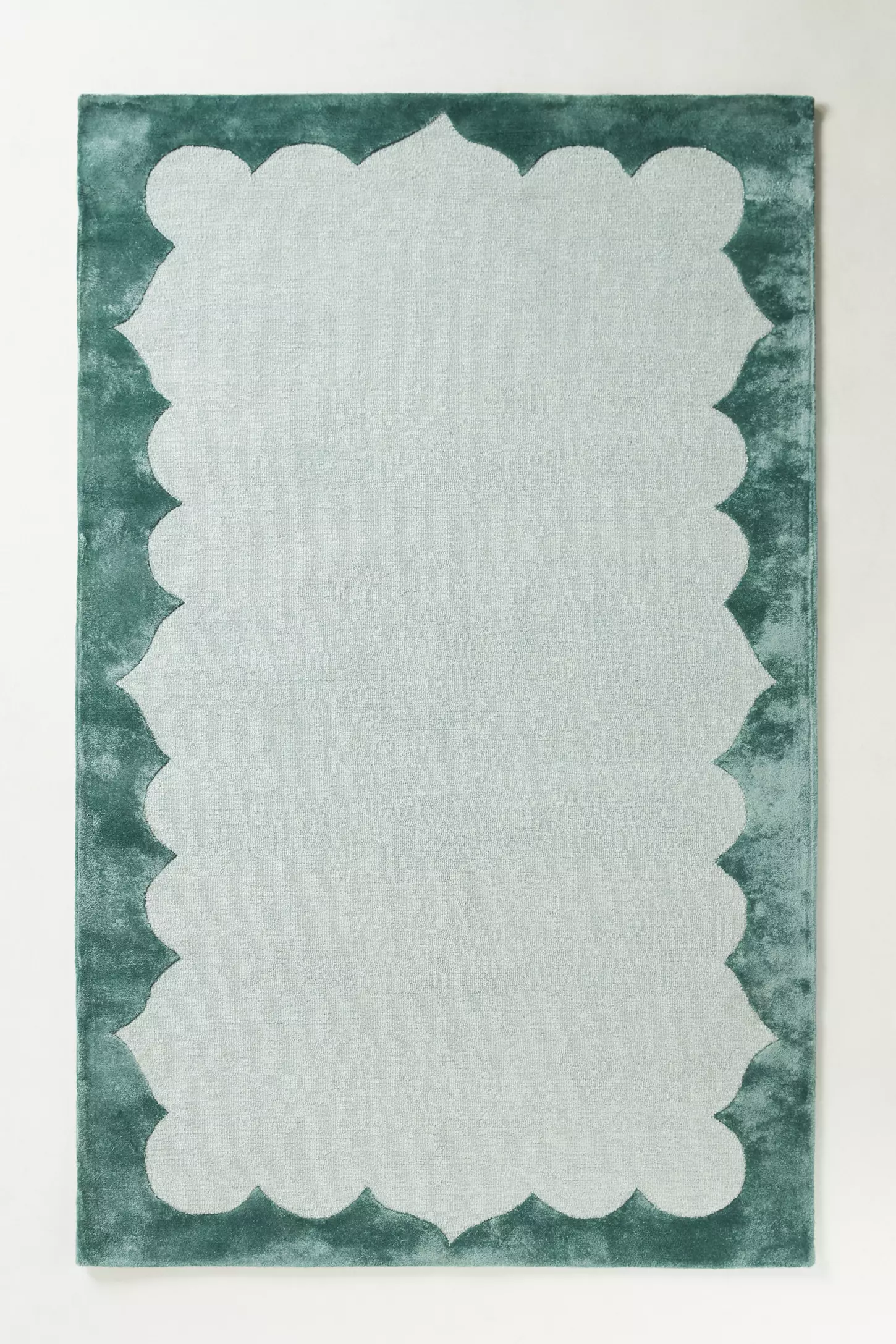 Frame woolen and silk Hand Tufted Carpet