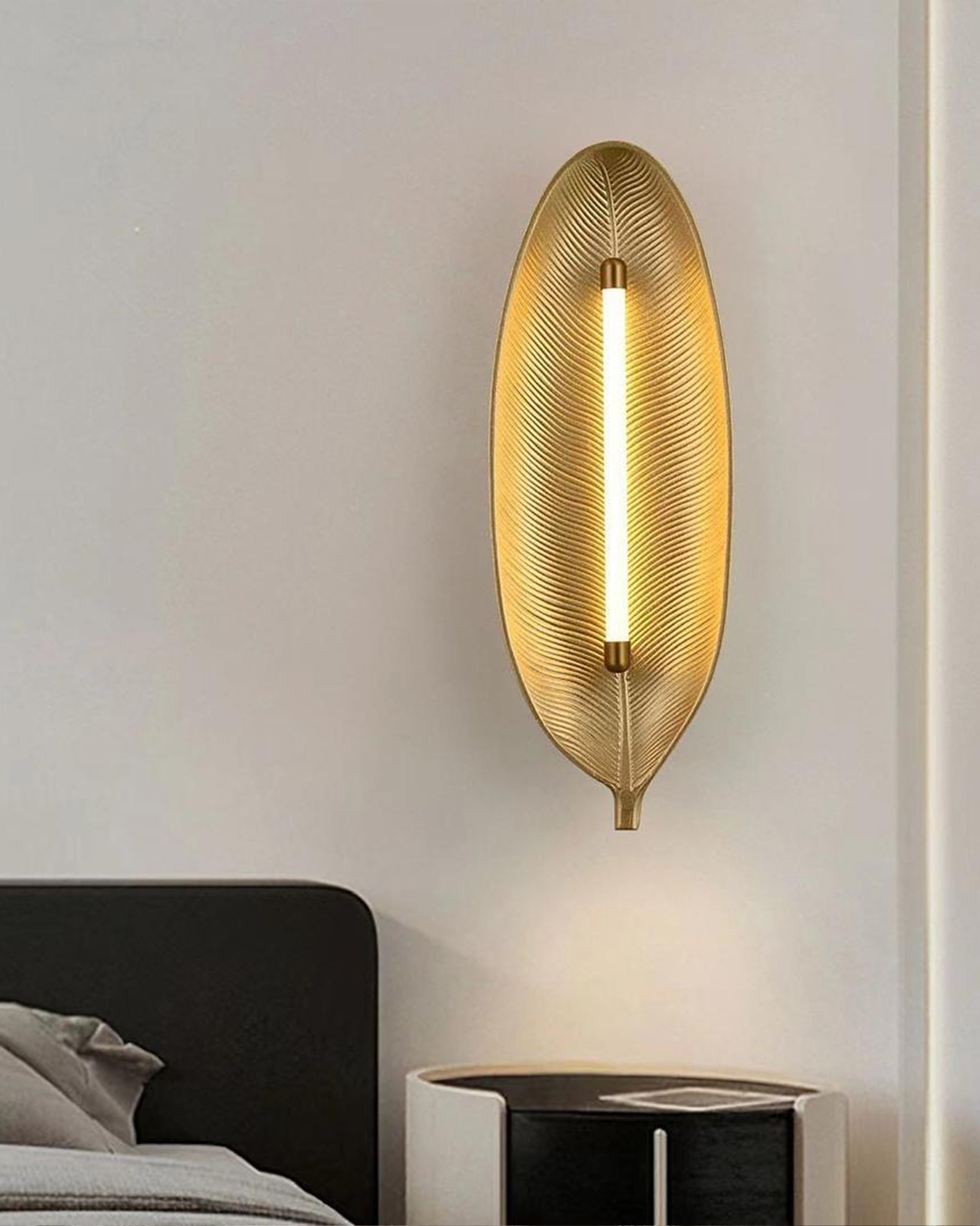 Golden Leaf Modern Wall Light