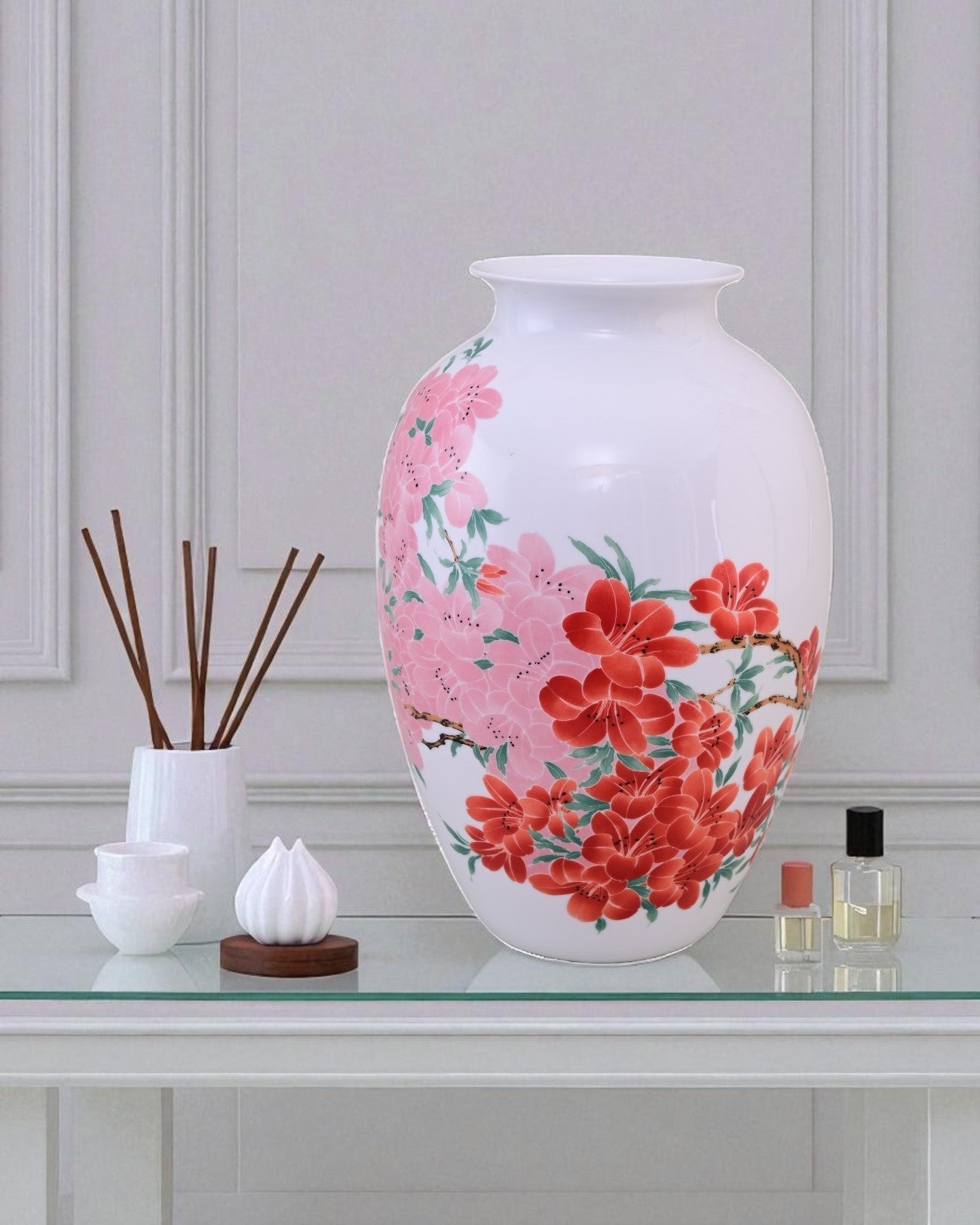 Fencai Blossom Bone China Vase