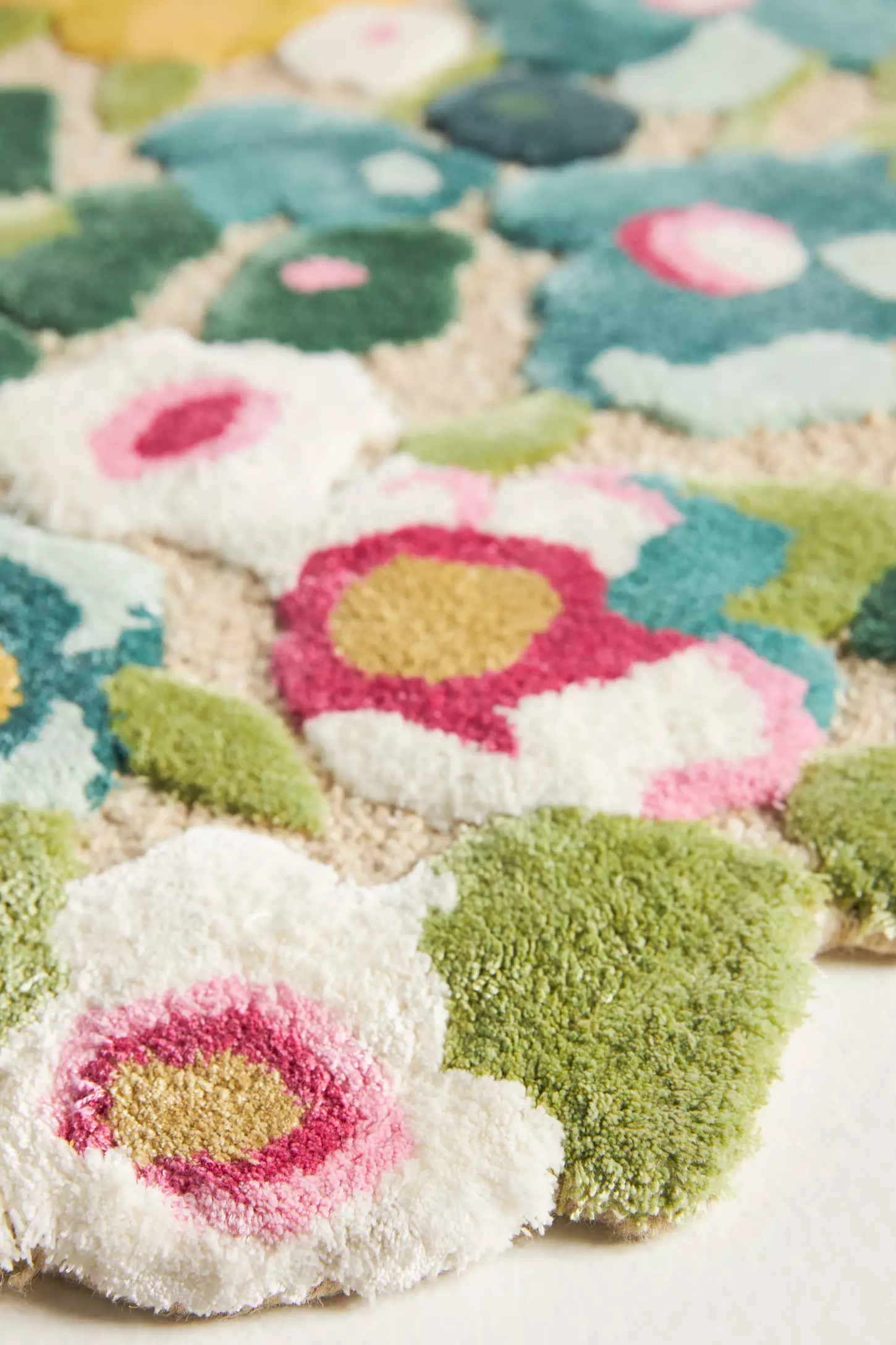 Blossom Motif Silk Hand Tufted Carpet