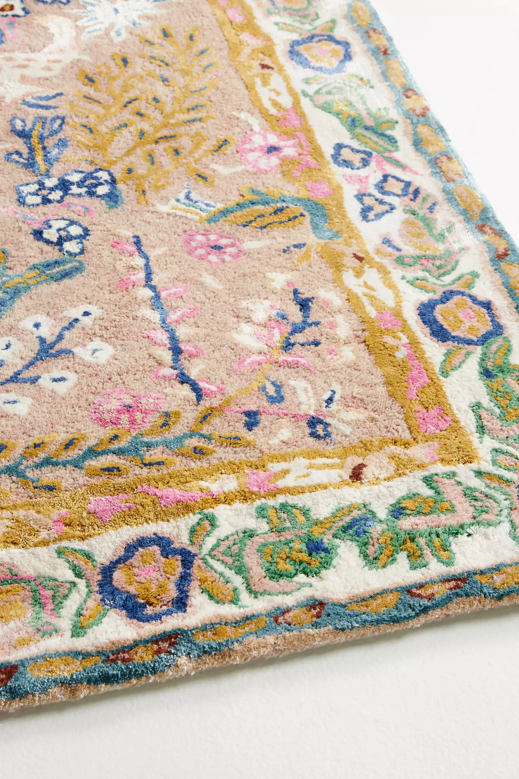 Habitat woolen and silk Hand Tufted Carpet