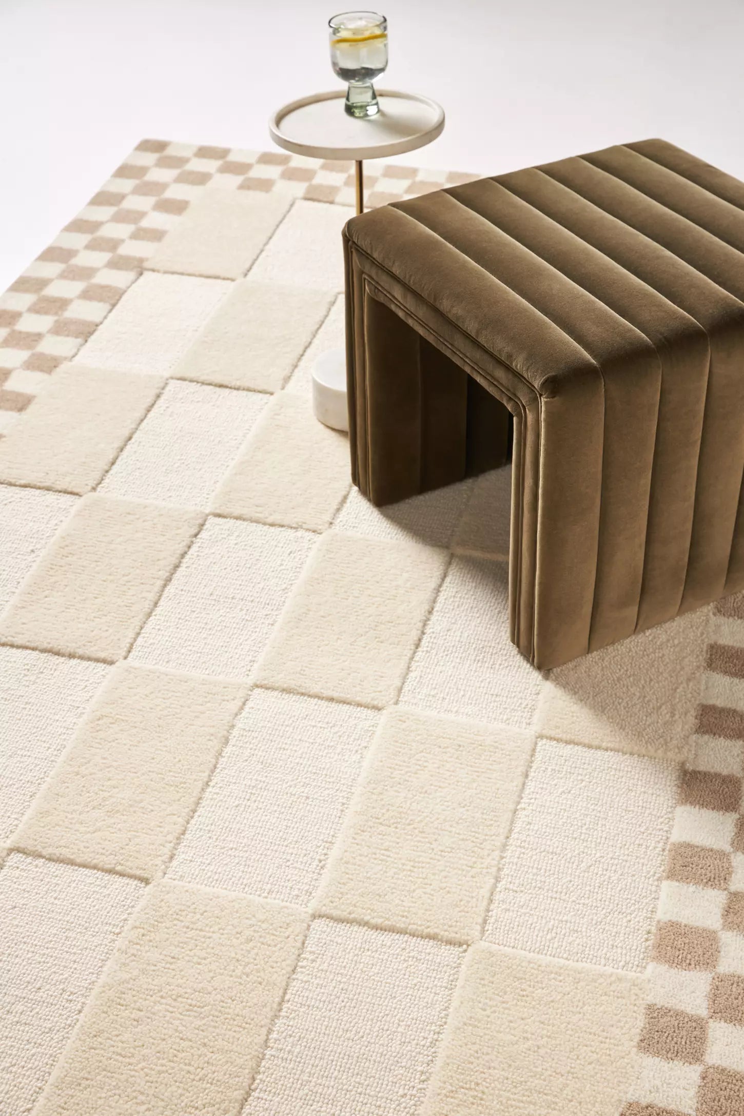 Checkmate Charm Ivory woolen Hand Tufted Carpet