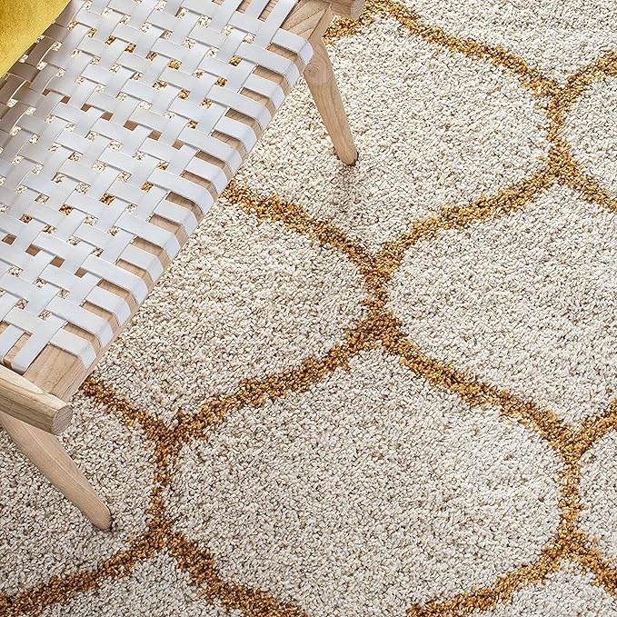 Yellow Beehive Shaggy Carpet