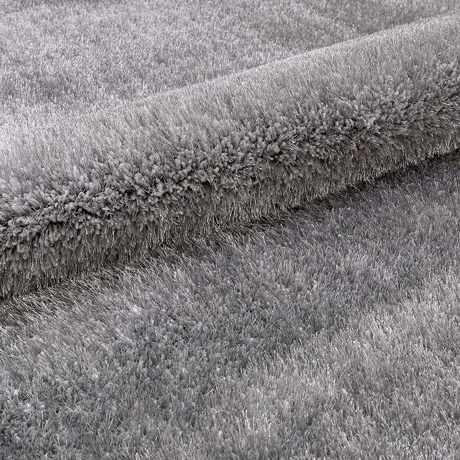 Solid Silver Polyester Shaggy Carpet