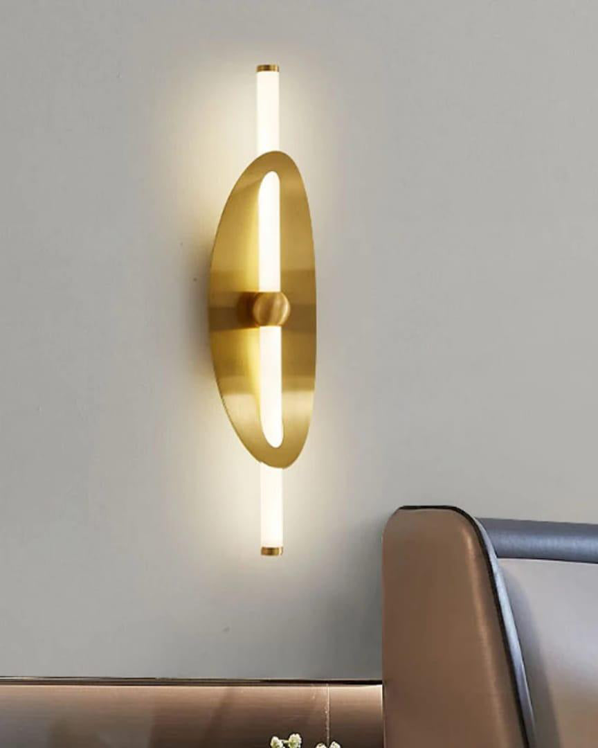 Obsidian Halo Wall Lamp - Golden