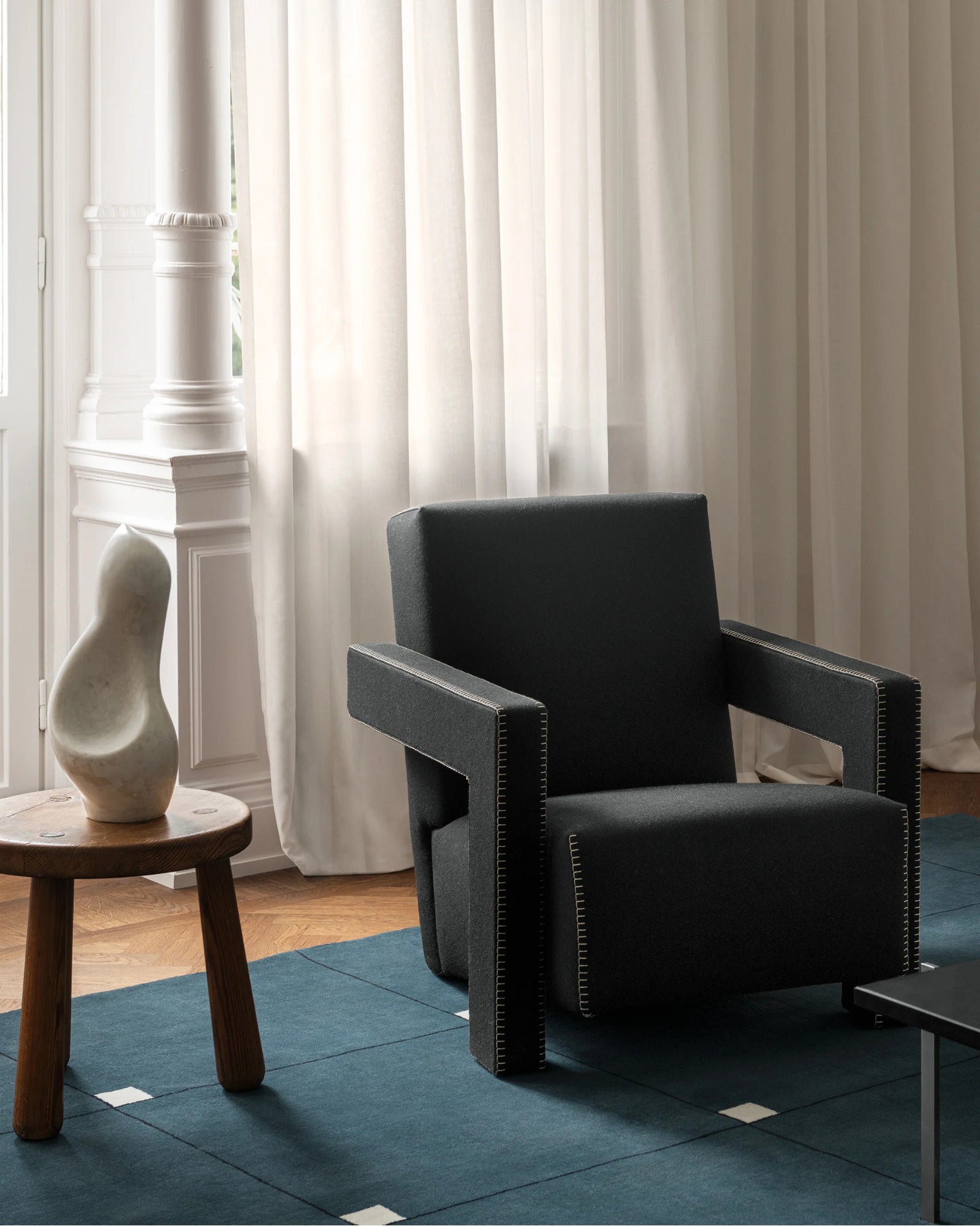 Edificio Blue woolen Hand Tufted Carpet