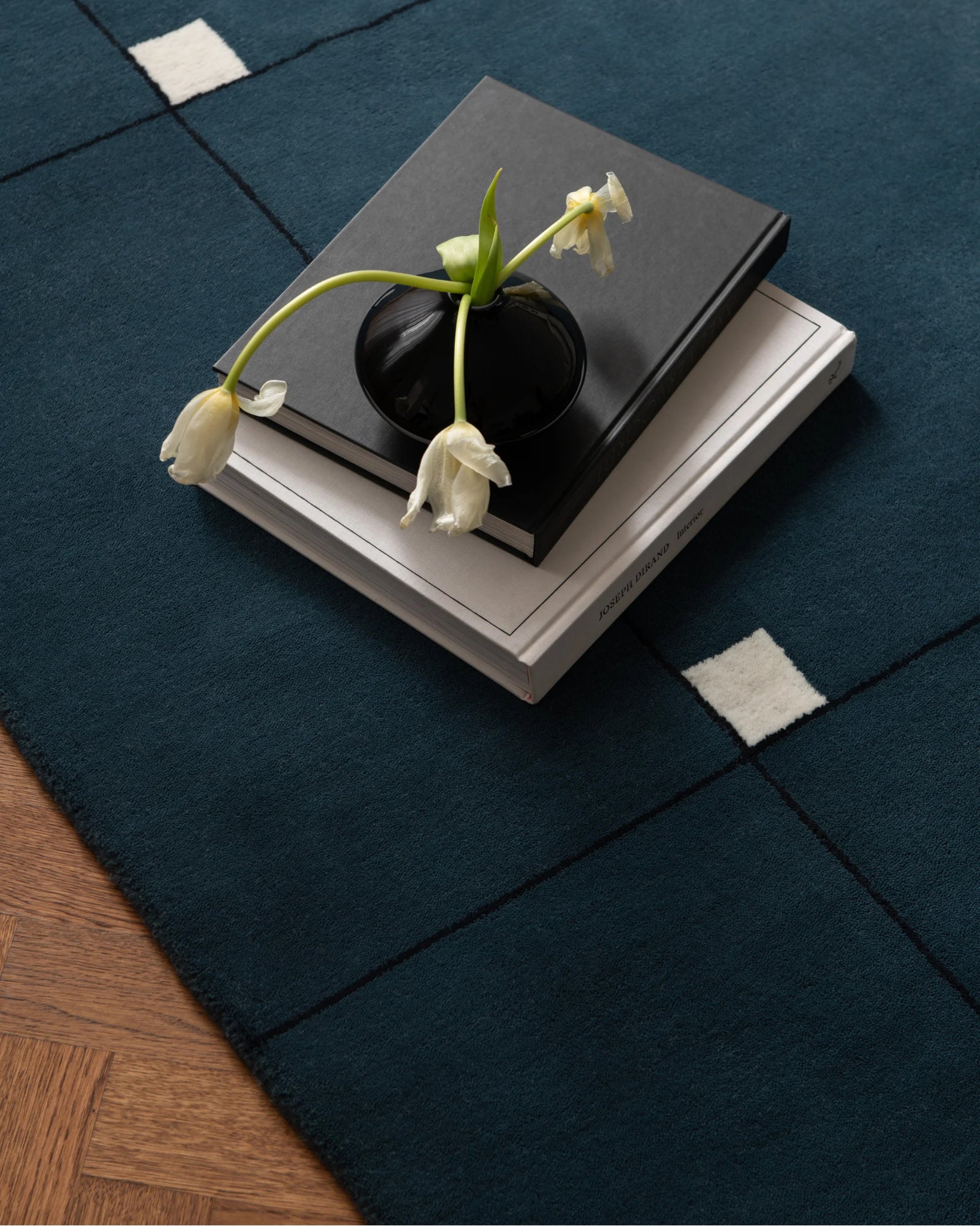 Edificio Blue woolen Hand Tufted Carpet