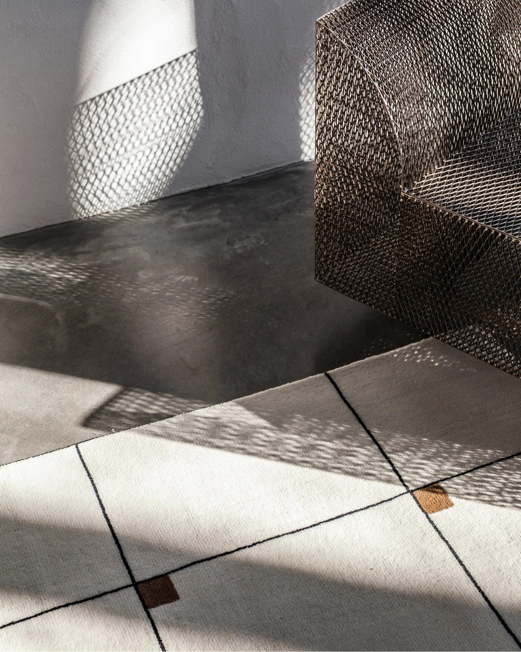 Edificio White woolen Hand Tufted Carpet