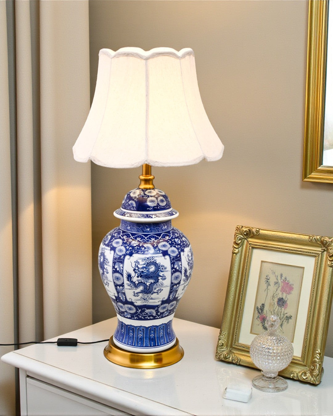 Guardian Dragon Blue & White Table Lamp