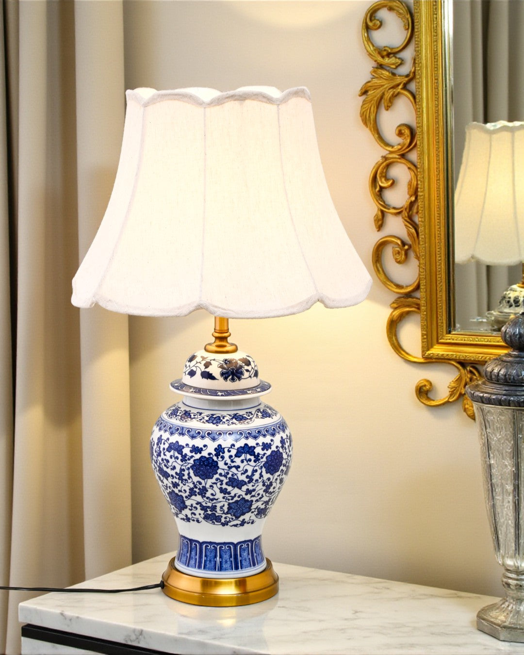 Blue and White Floral Motifs Table Lamp