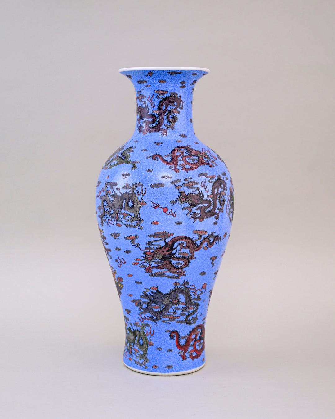 Dragon Motifs Symbolizing Bone China Vase - Blue