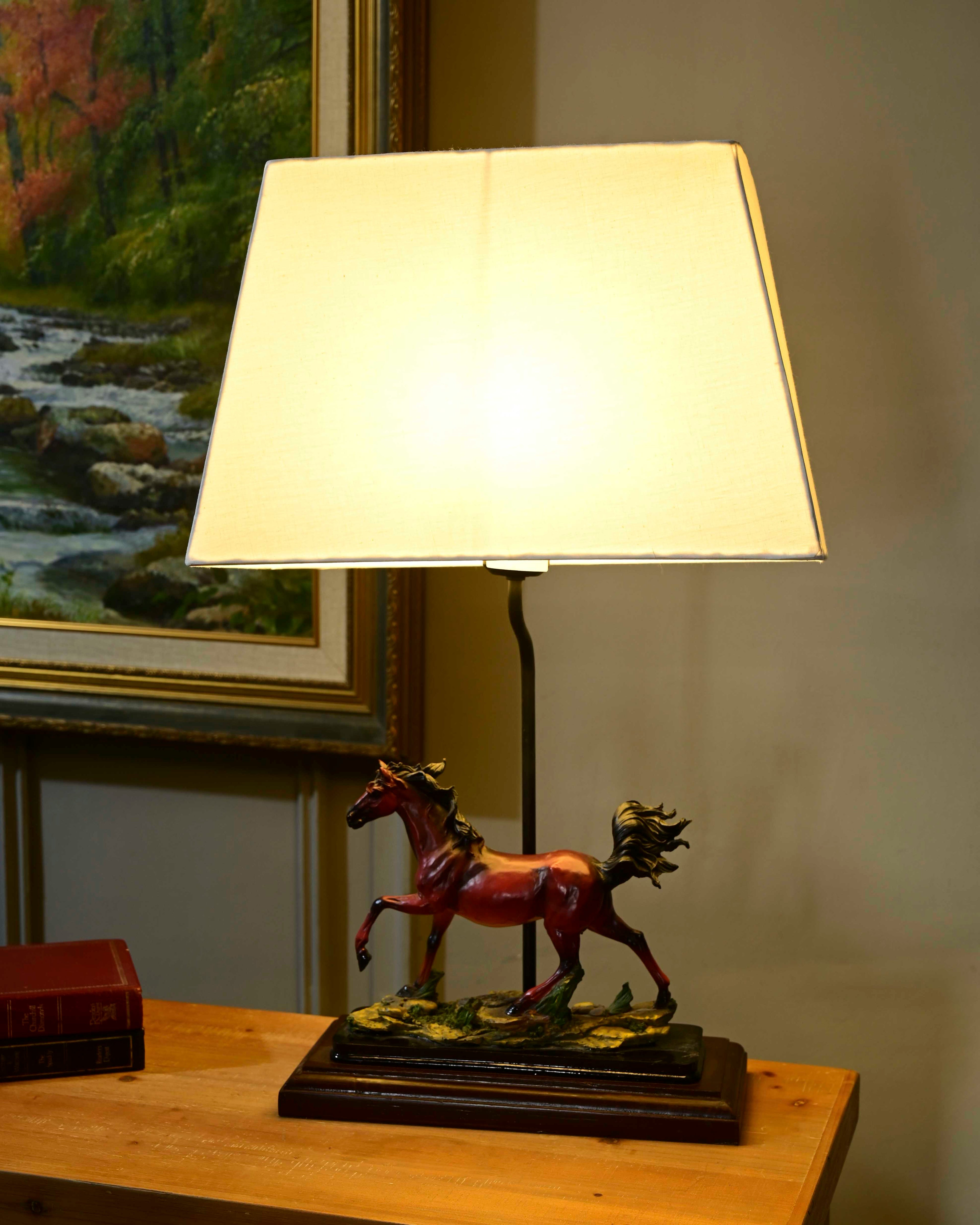 Majestic Running Horse Figurine Table Lamp