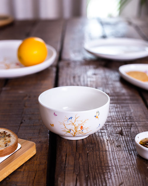 ‚Äö√Ñ√∫Hummingbird‚Äö√Ñ√π White Katori