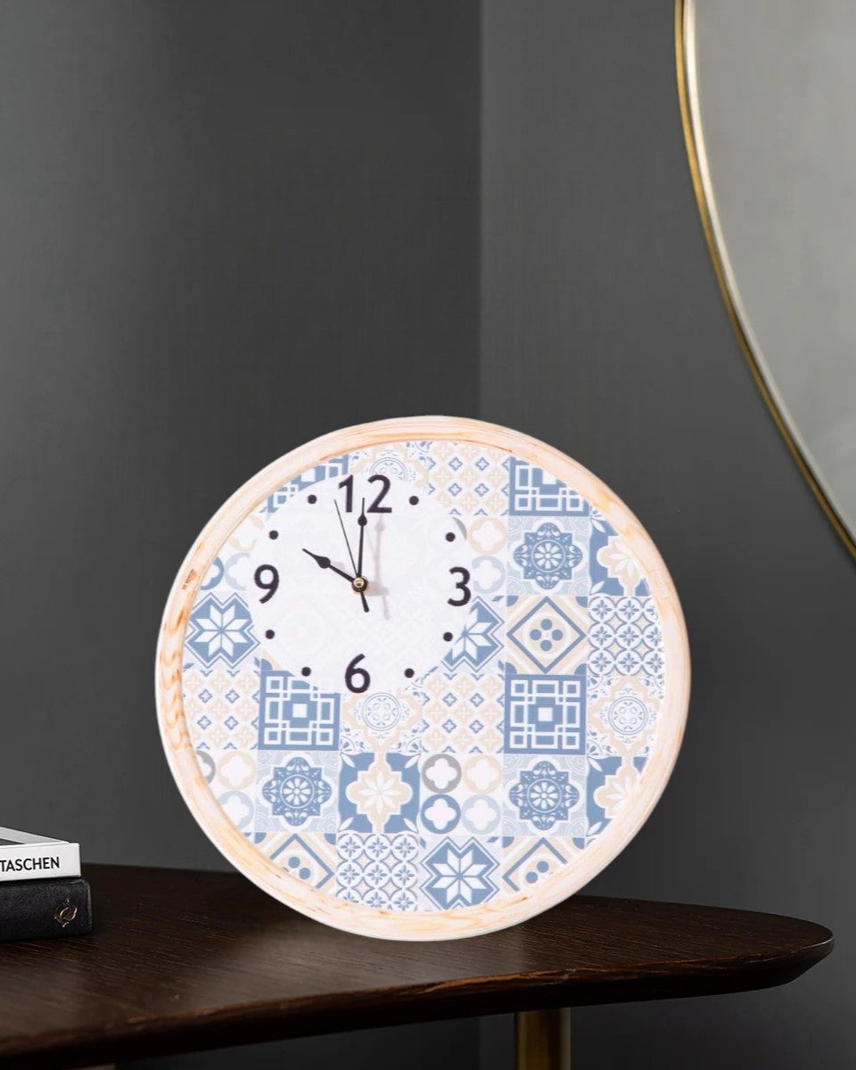 'Artful Moments' Decorative Table Clock