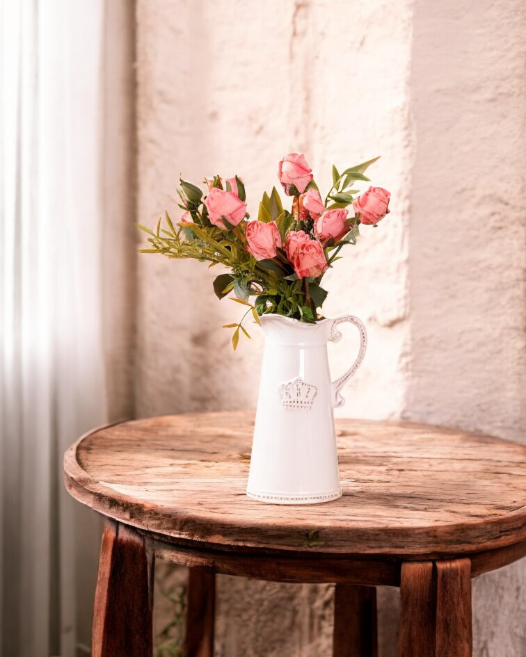 Crisp White 'Queen' Pitcher Vase - V