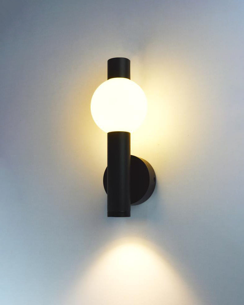 Globe View Outdoor Wall Light